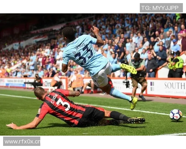 球队快速反击效率:如何打造一个快速反击致命武器